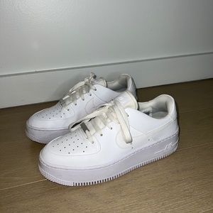 Women’s Nike Airforce 1